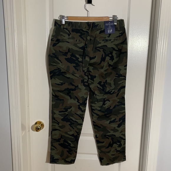 NWT 🆕‼️ GAP Camo Girlfriend Chino - Picture 6 of 7